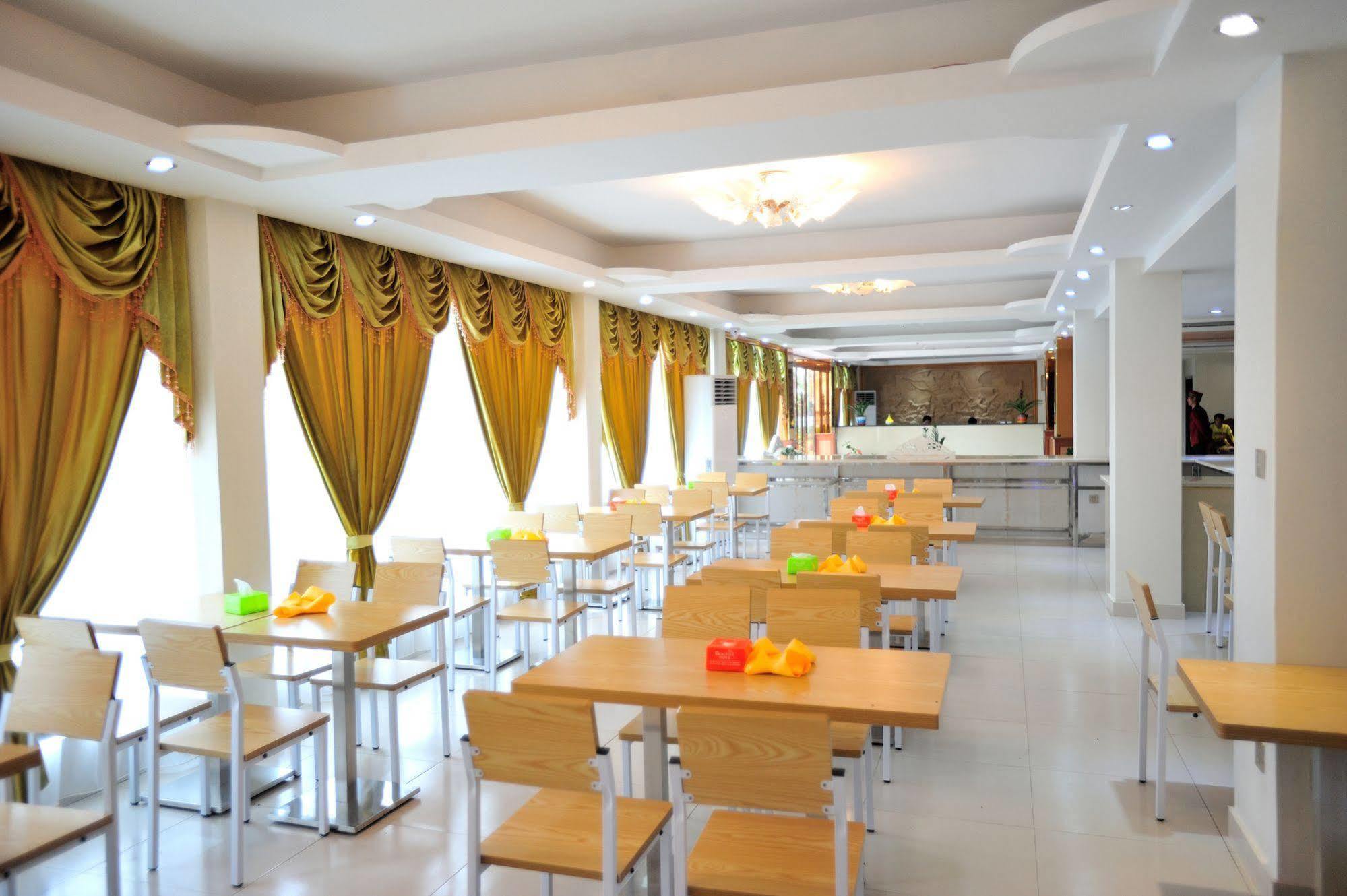 Jian Guo Grand Hotel Ban Sikhai Exterior photo